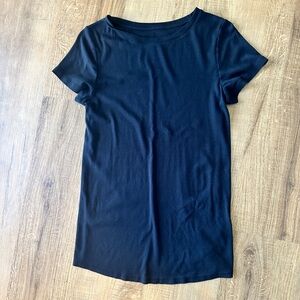 Isabel Maternity Black‎ T-shirt | Women’s M